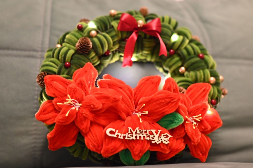 Decoratiuni Handmade din sarma plusata