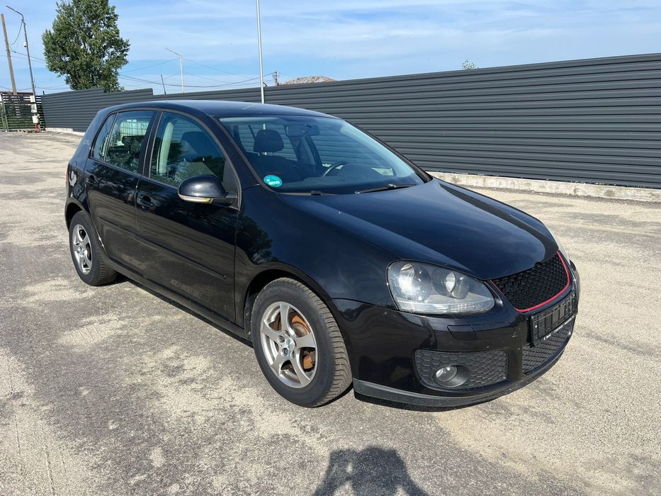VOLKSWAGEN Golf 2006