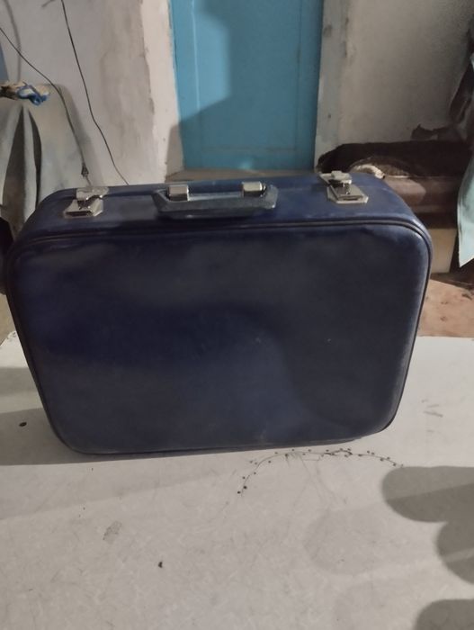 Чемодан советский