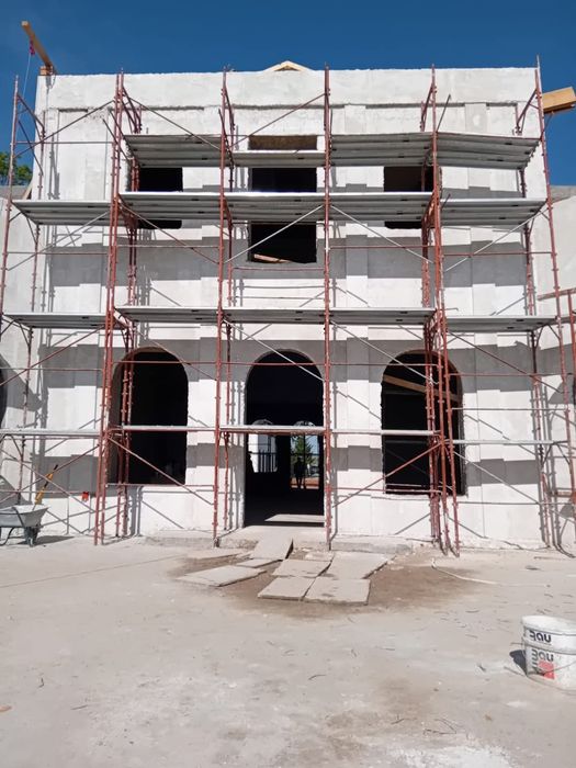 Schela metalica de inchiriat