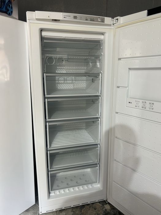 Вертикален Фризер Siemens-Сименс Total No Frost 167 см