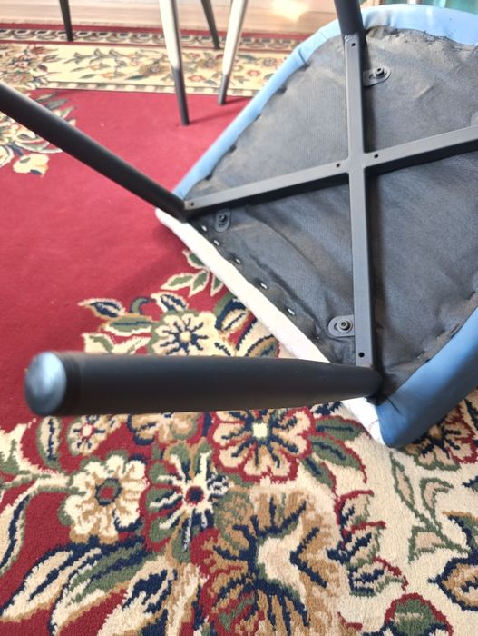 Новые стулья Успейте купить