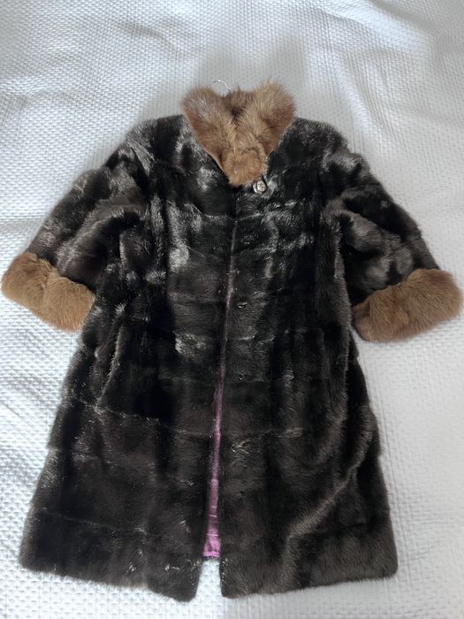 Шуба норка. Рукава 3/4 и воротник соболь.