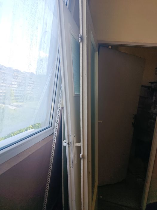 Подарявам  врати