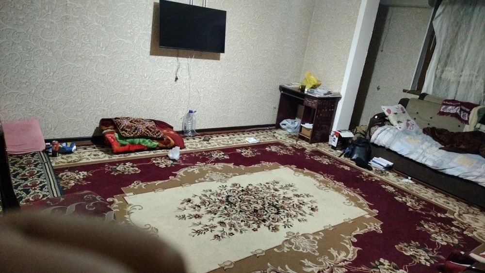 Srochno 1 kishiga kerak Chilonzor metro Andalusni oldida