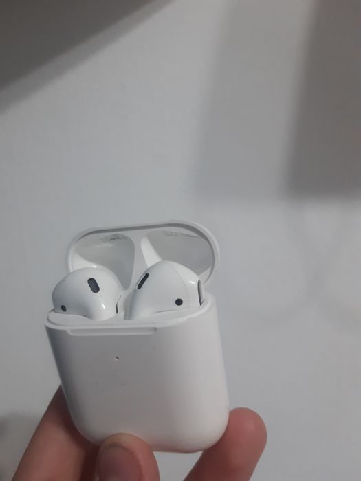 Наушники Apple Air Pods
