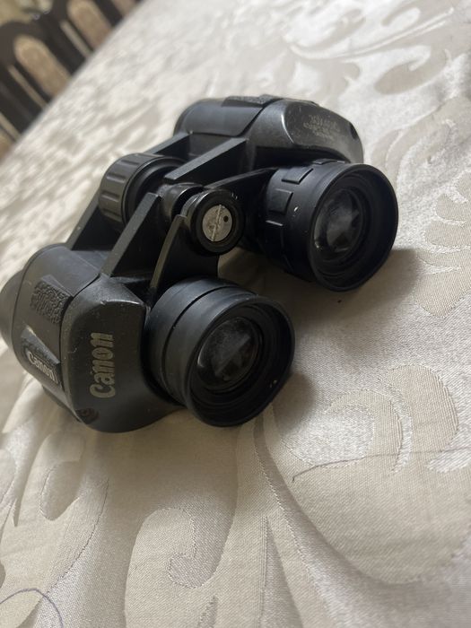 Биноколь от фирмы canon