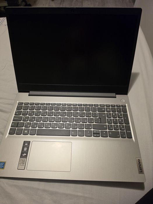 Lenovo ldeaPad 3  15IML05
О