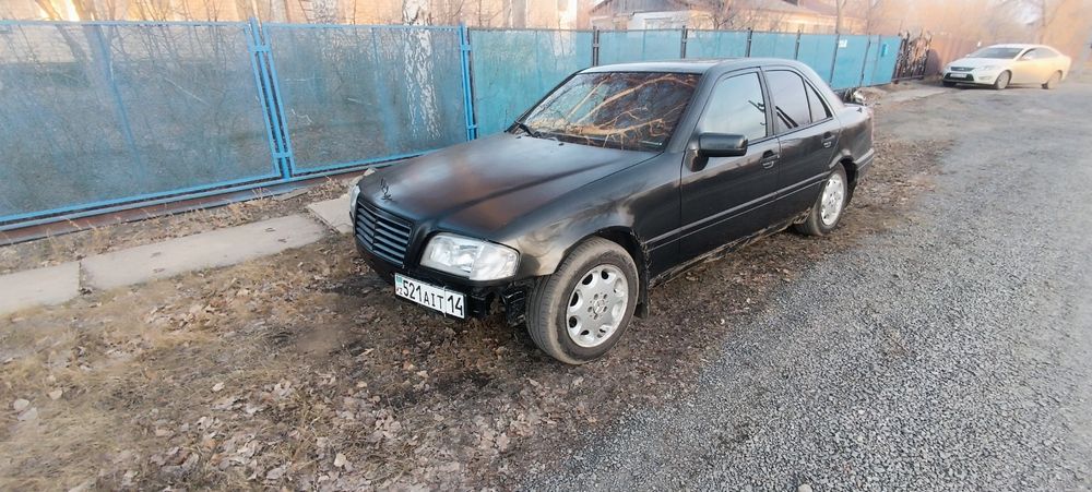 Mercedes-benz с 202