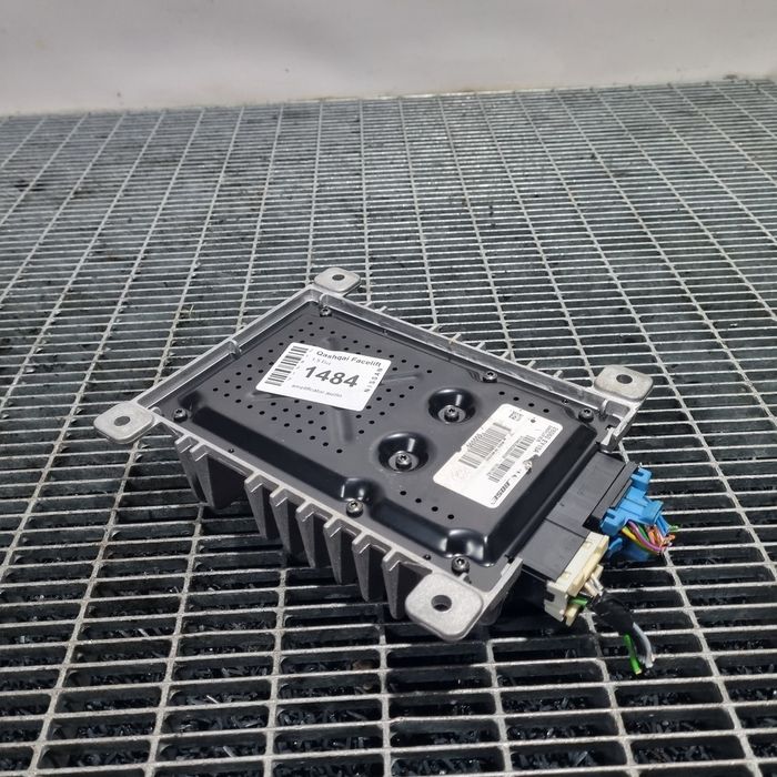 Amplificator audio Nissan Qashqai Facelift 2010 - 2013 (1484) 28060EY10A Garantie