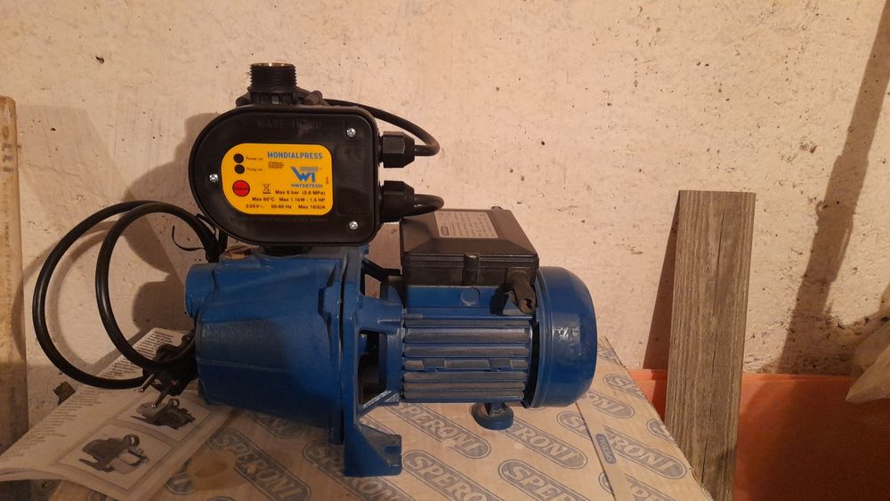 Продается итальянский  насос SPERONI 50 л/мин с европейской  автоматик