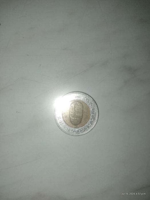 Vînd moneda ungureasca