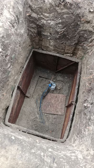 Жер қазу, құбырларды жүргізу, траншея, септик, сантехник жұмыстары,сан