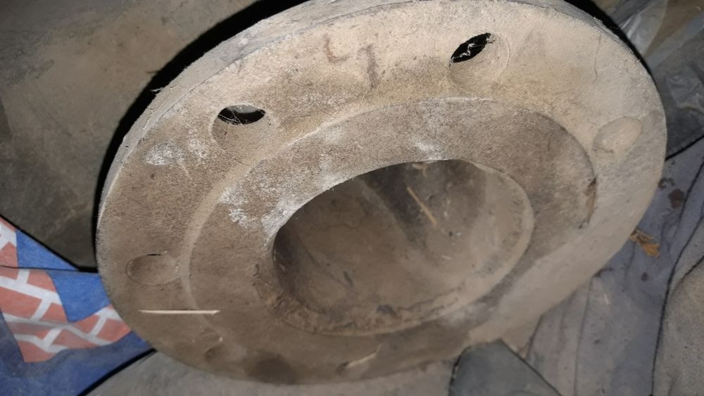 Задвишка   винтил  100 ли