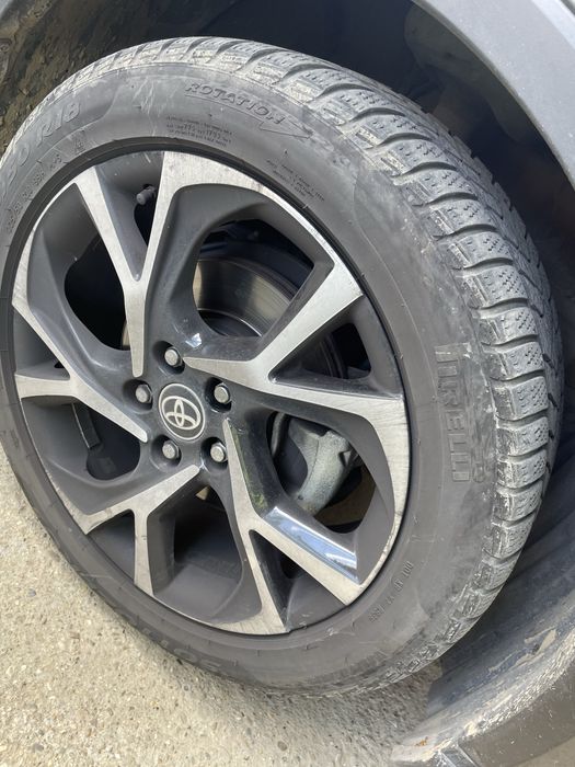 Toyota C-HR Piese și Accesorii