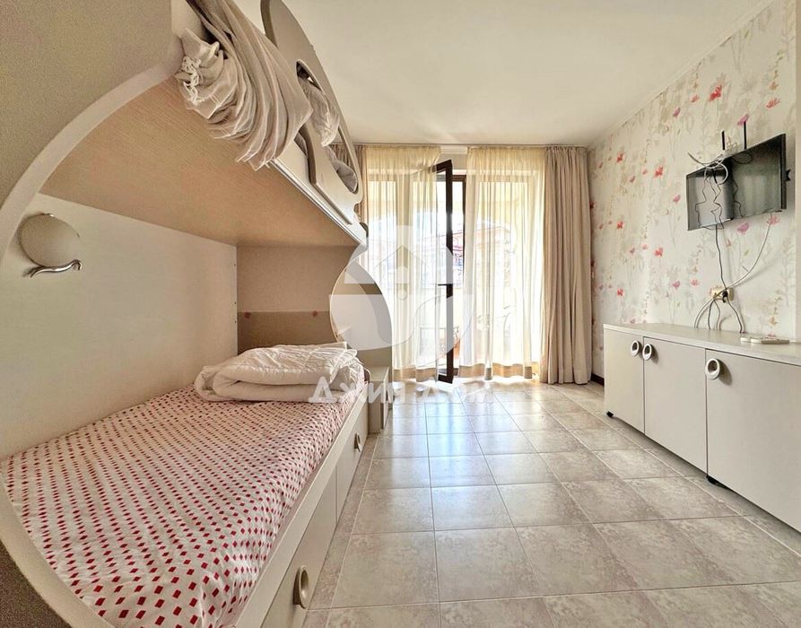 Продава се Тристаен апартамент в Свети Влас - 149 кв.м за 1095 €/кв.м - Снимка #10
