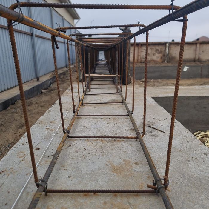 Фундамент куятын бригада бар