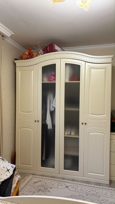 Спальный гарнитур
