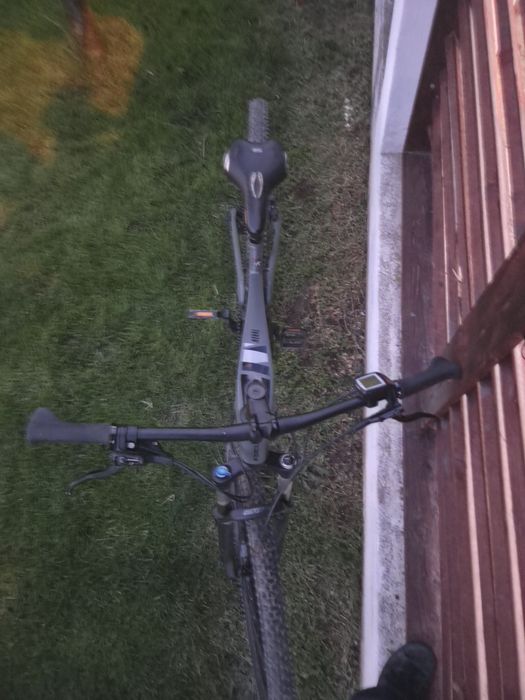 Bicicletă electrică full suspension focus