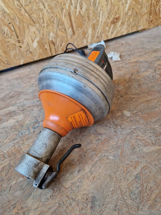 Aparat/sarpe pentru desfundat tevi