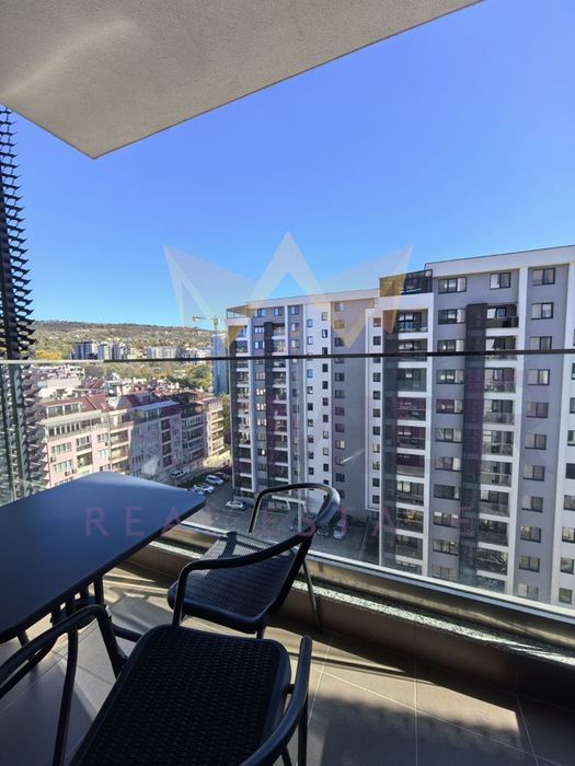 Дава се под наем Тристаен апартамент в Варна, Възраждане 1 - 90 кв.м за 765 € - Снимка #11