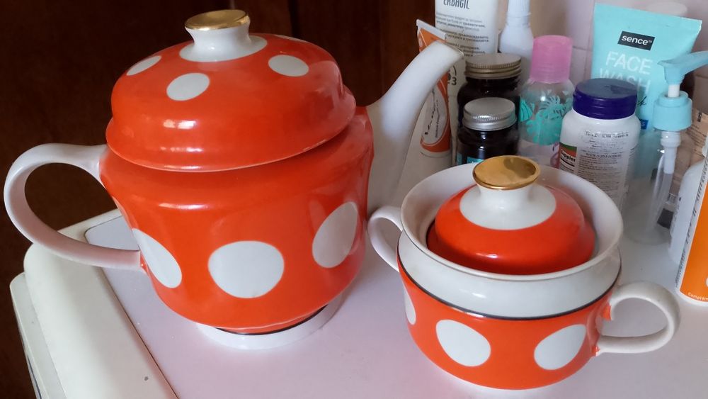 Страхотни модели Чайници и сервизи,електрическа кана