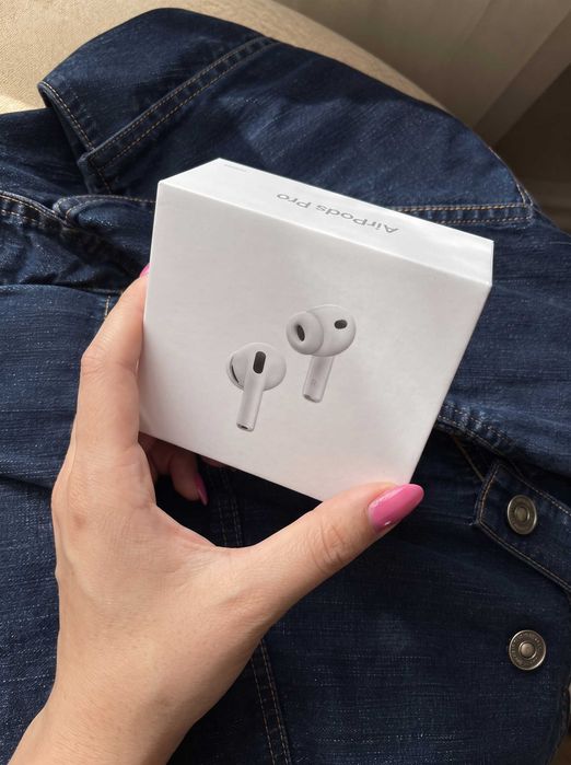 Airpods Pro 3 с шумопотискане, пет размера накрайници, гаранция и фактура в кутията, еърподс про 3