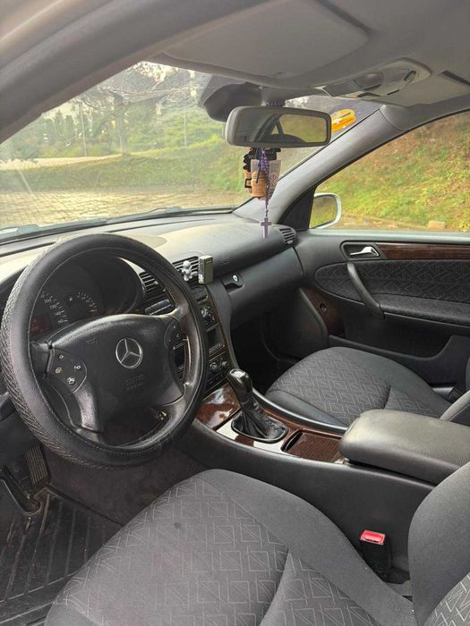 Vând Mercedes Kompressor