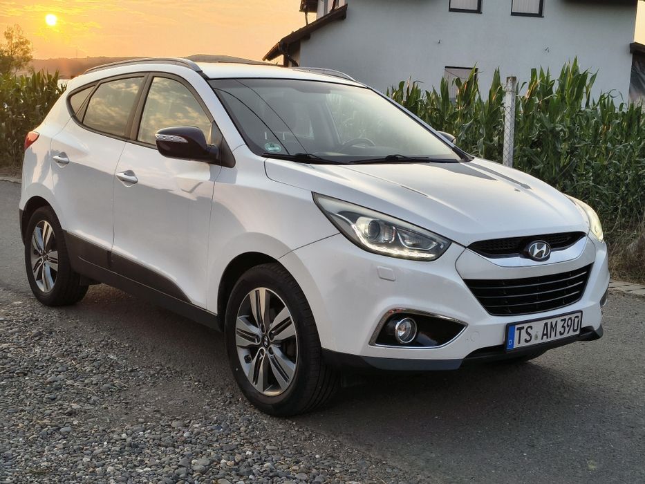 Vand schimb Hyundai IX35 2.0 crdi 4*4  2015 184 cai Euro 5
