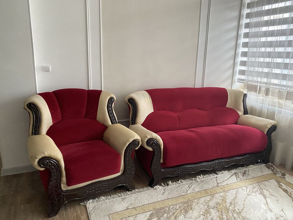 Диван с креслой
