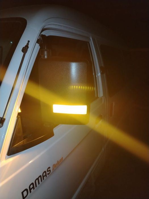 Damas bakavoy svetchalik oyna sotiladi.