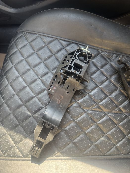 Дверной механизм Lada Vesta