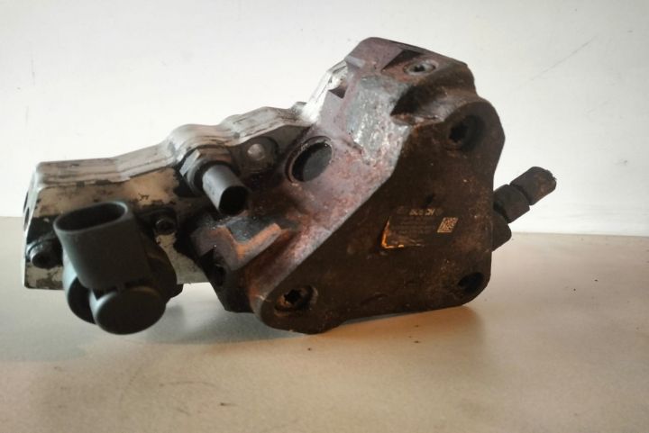 Pompa inalte presiune 2.2 cdi a6460700401 Mercedes-Benz E-Class W212