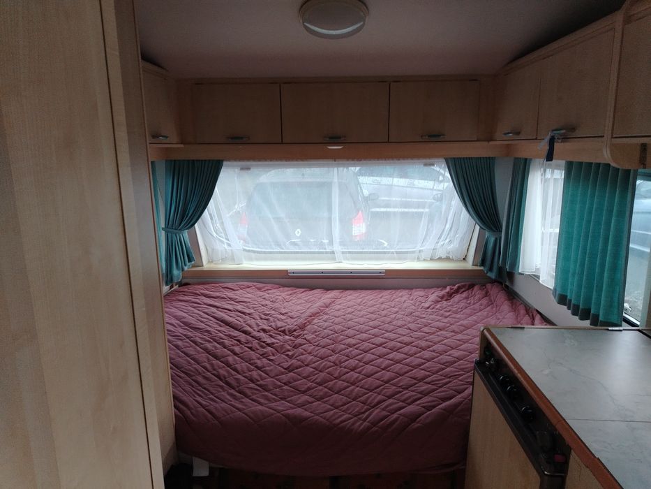 Каравана Шато Карат 1998г 3.8м