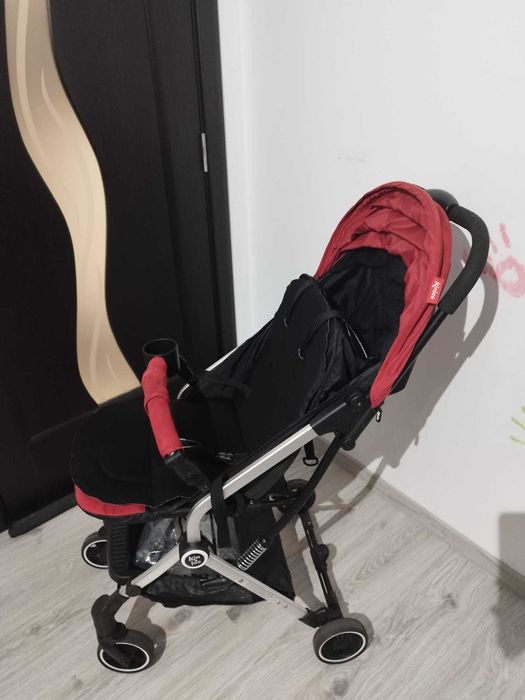 Carucior Kinlee C5 tip troler, pozitie de somn, din aluminiu,suspensii