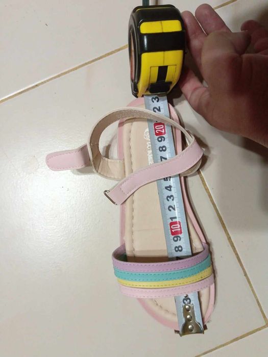 Сандали сандали.