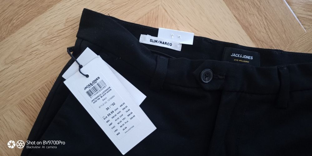 Pantaloni casual noi cu etichetă