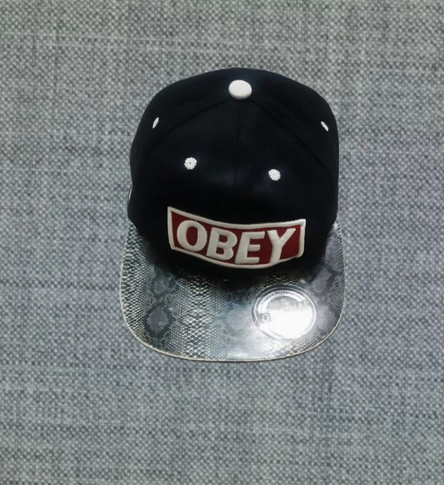 Стилни шапки OBEY