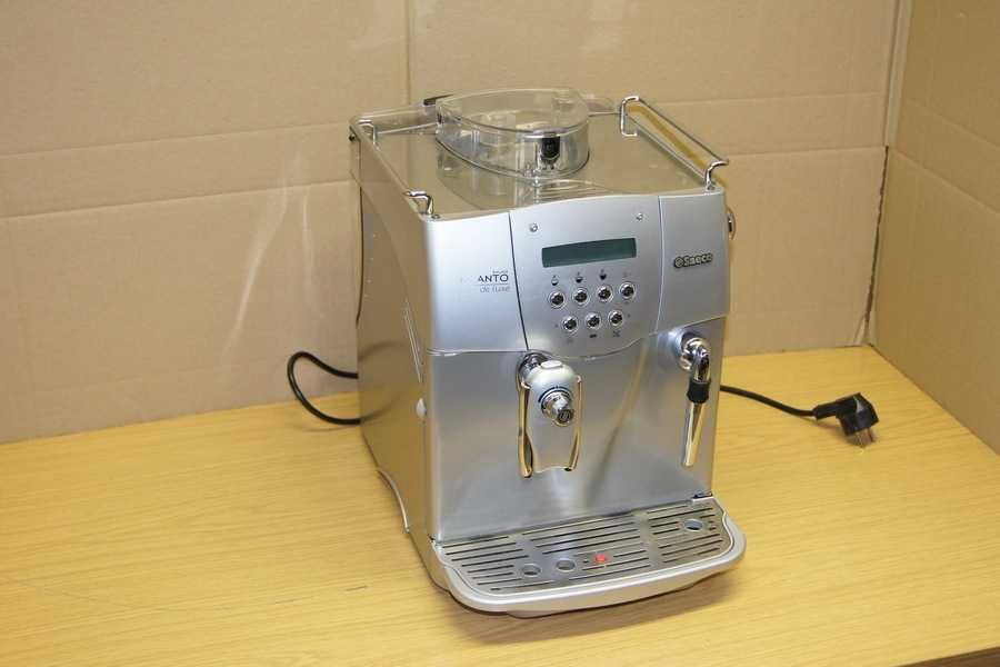 Кафе машини Saeco Incanto S-class