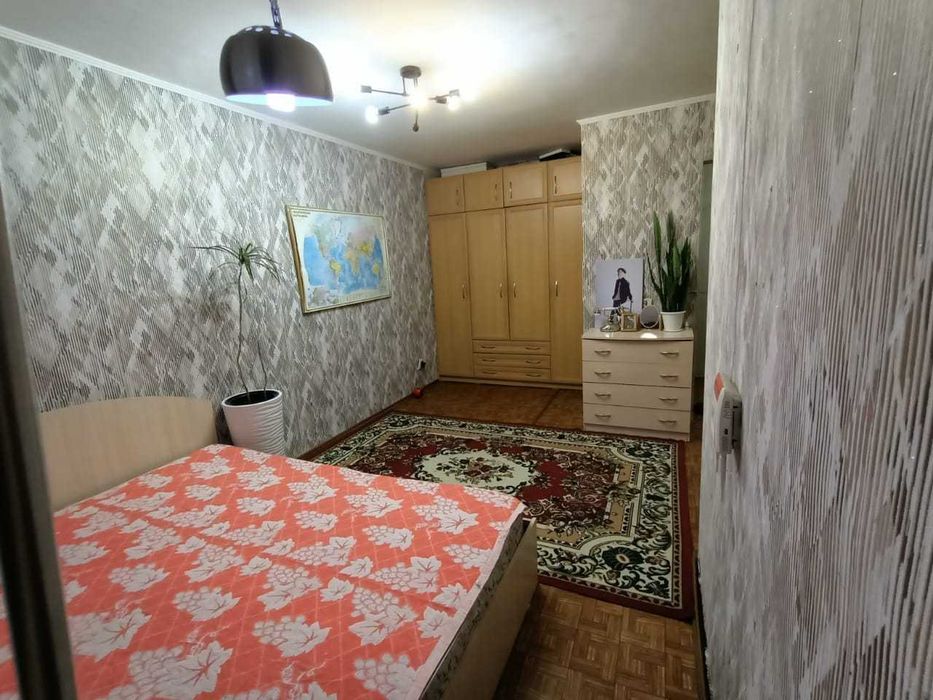 Продам 1 комнатную  квартиру