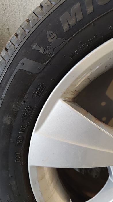 Лети джанти 16 плюс Michelin Primacy 5 Летни 205 55 16 Чисто нови 649Евро комплект!