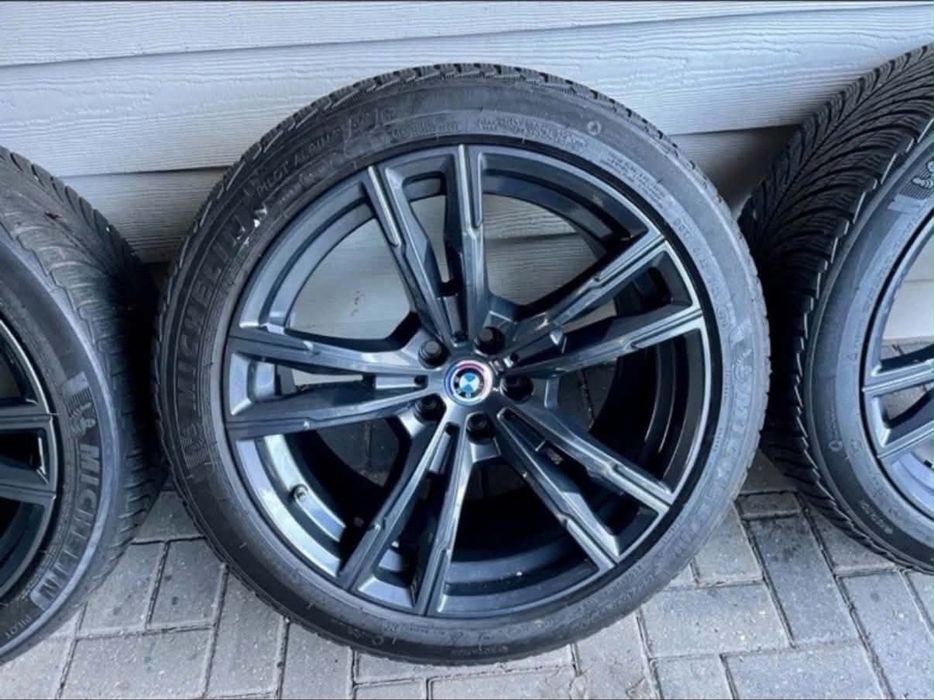 Оригинални Джанти 19 цола M5 F90 с гуми Pilot Alpin