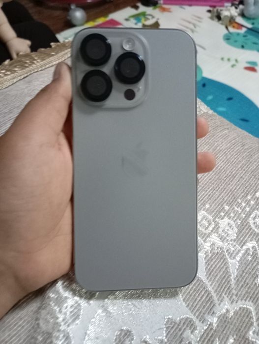 Продается Iphone 15 pro 128Gb.