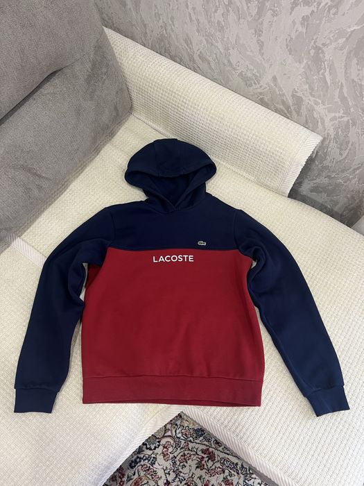 Спортивный костюм от Lacoste