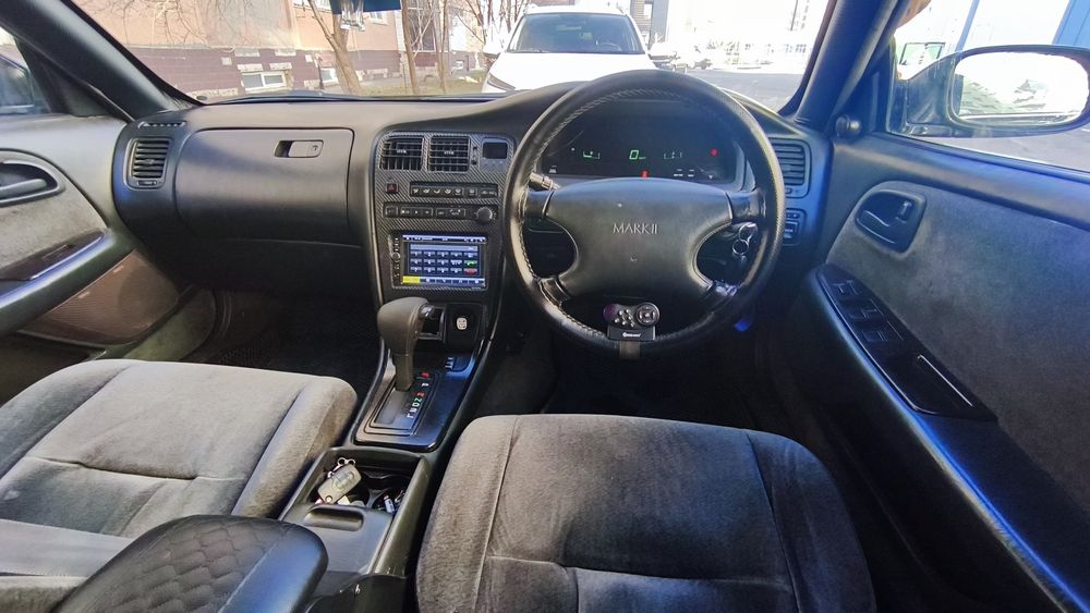 Продам Toyota mark2