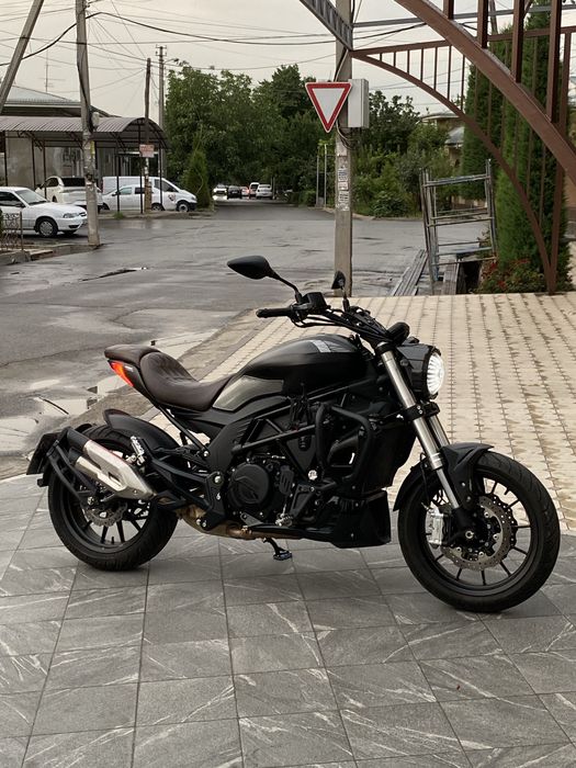Benelli 502c круизер