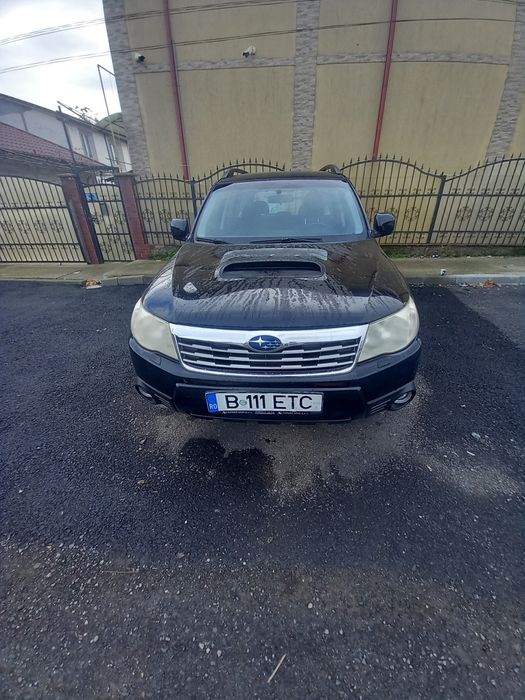 Vând urgent subaru forester 2.0d 2011 full