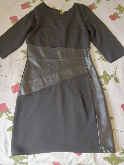 Продам одежду женскую