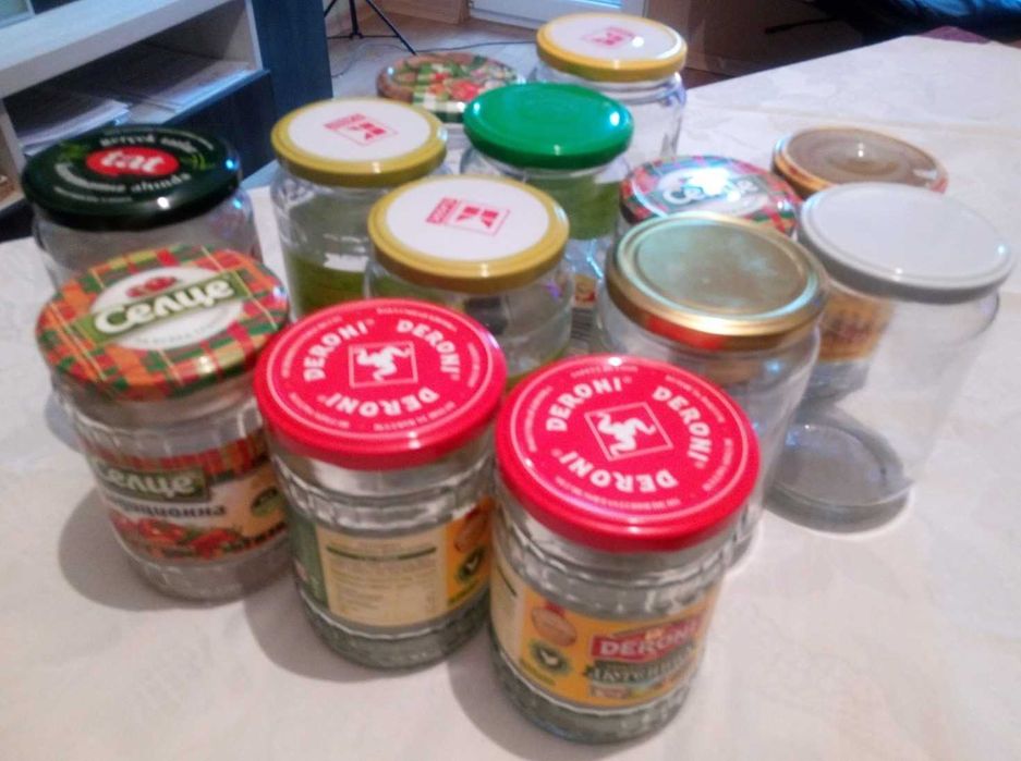 ПРОДАВАМ Буркани и шишета за алкохол 700 мл.