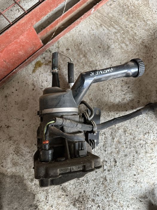 Хидравлична помпа Peugeot Partner 2 Citroen Berlingo 2 електрическа